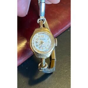 VTG Women's Sovereign Watch, Gold Tone with 17 Jewels, Hand Wound, Works